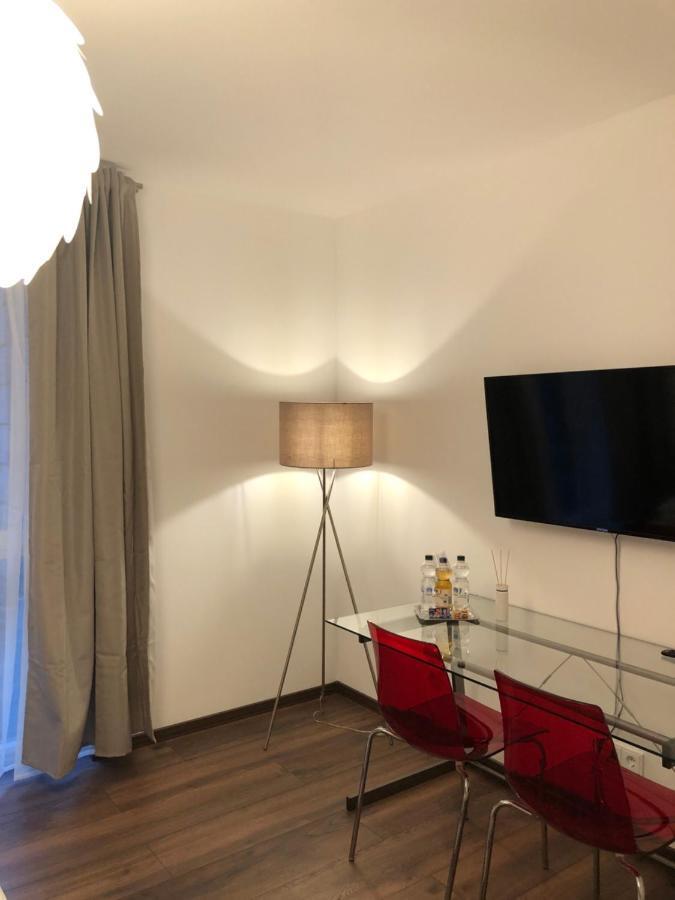 New Private Rooms Fürth Εξωτερικό φωτογραφία